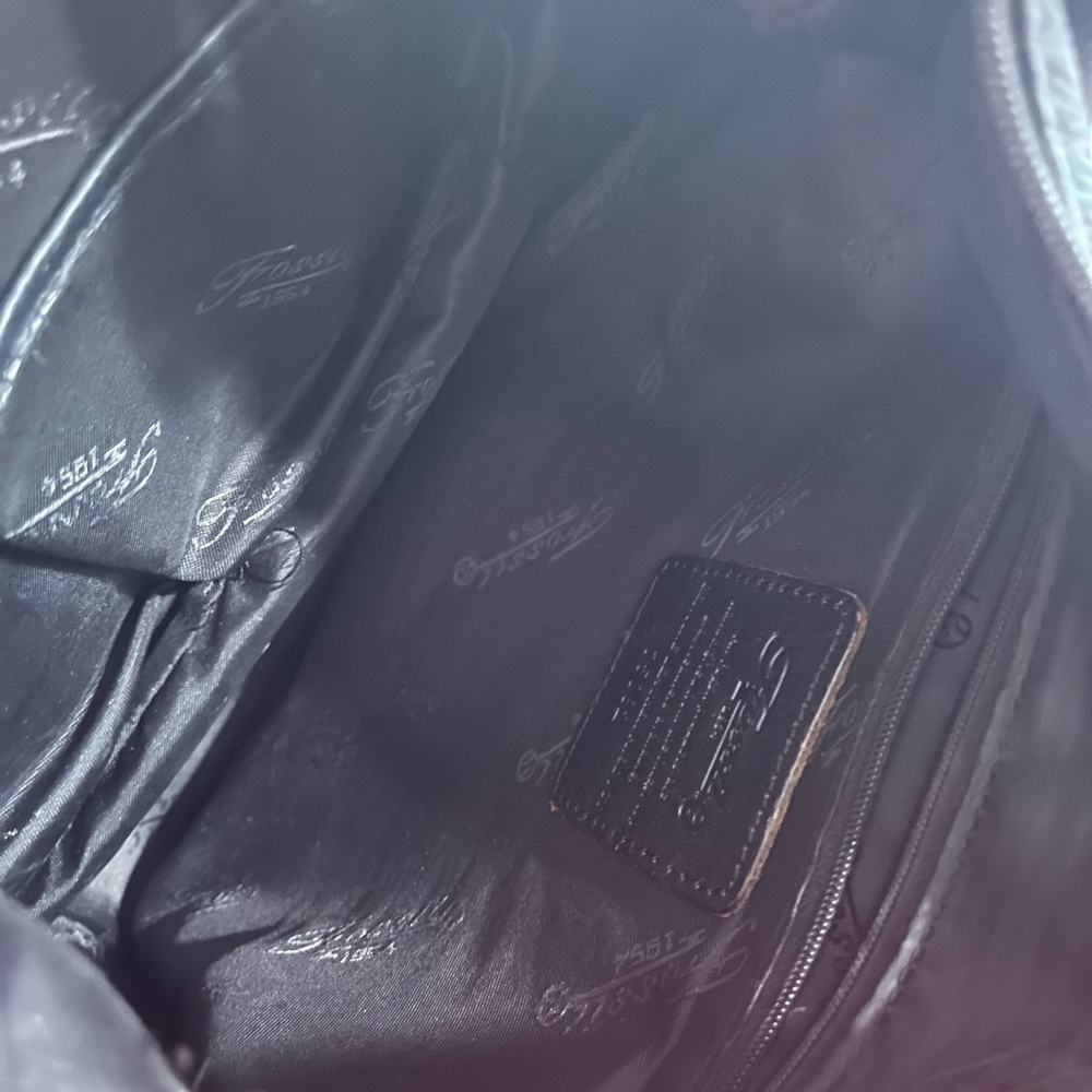 Fossil Leather Purse With Built In Wallet - image 4